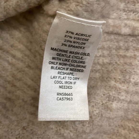 Halogen V neck sweater - Picture 3 of 4